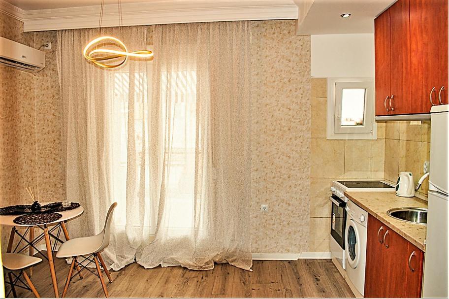 Kassandrou Suite Hot Tub-Jakuzzi - 2 Bedrooms - Big Balcony - Center Thessaloniki Exterior foto